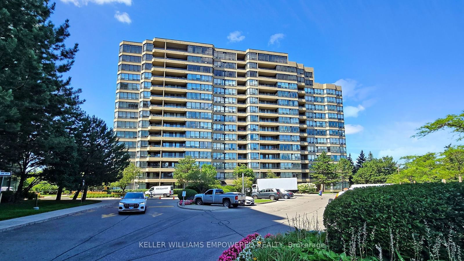 Gibraltar Condos, Richmond Hill, Toronto