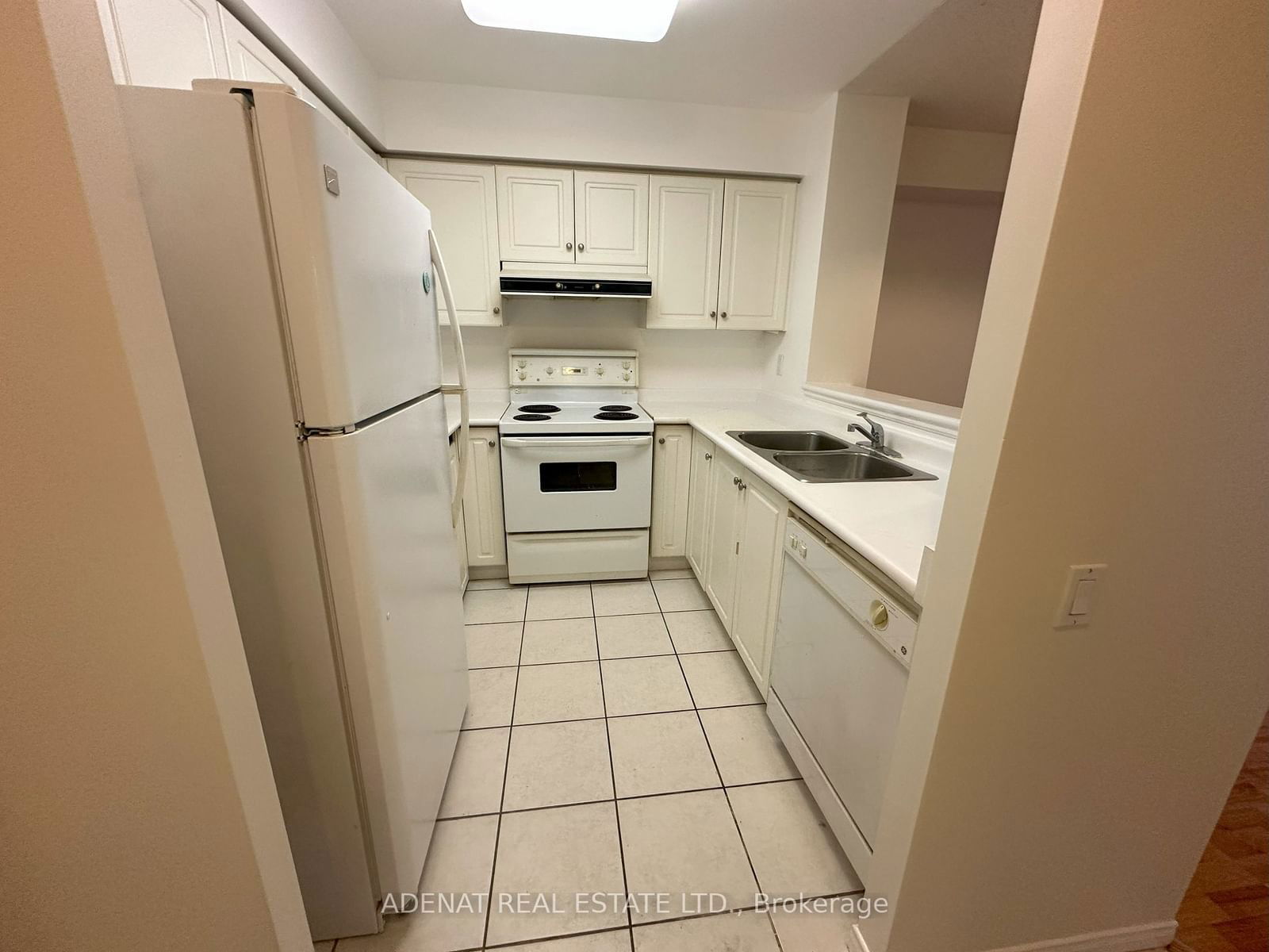 1 Emerald Lane, unit PH308 for rent