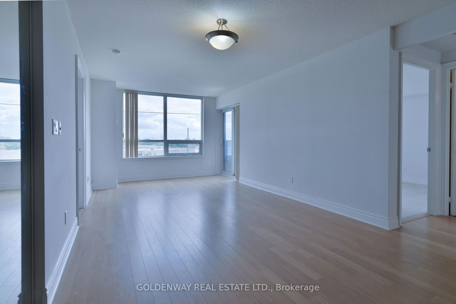 23 Cox Blvd, unit 572 for rent