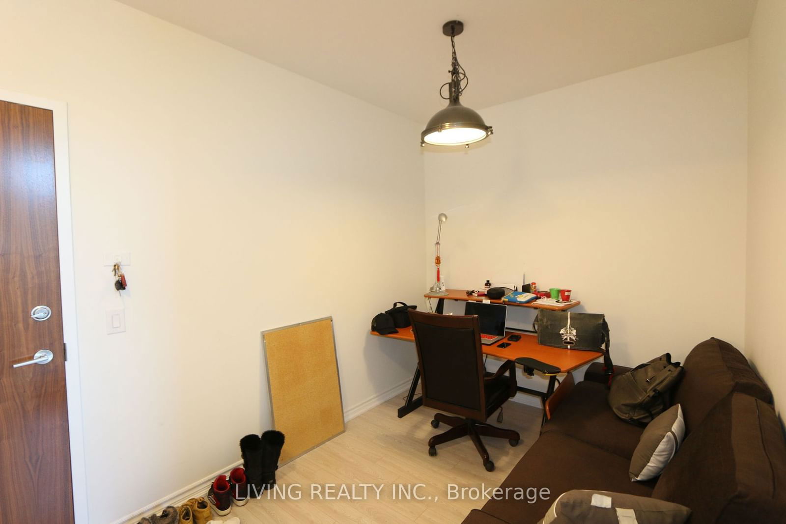 8323 Kennedy Rd, unit Ph-01 for rent