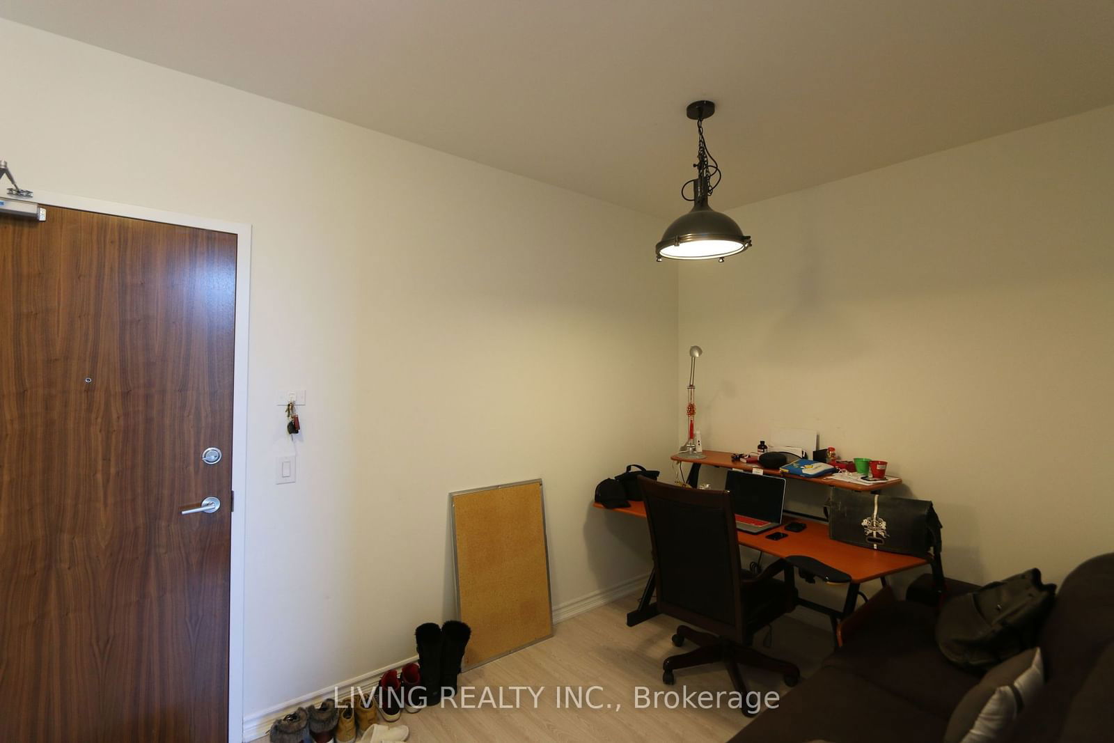 8323 Kennedy Rd, unit Ph-01 for rent