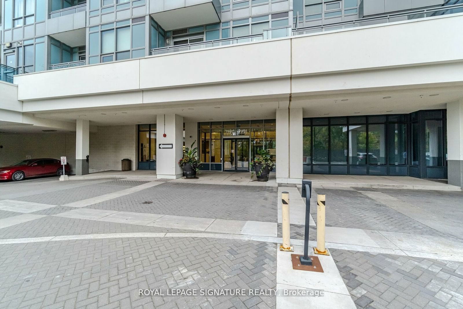 7890 Bathurst St, unit 1201 for rent