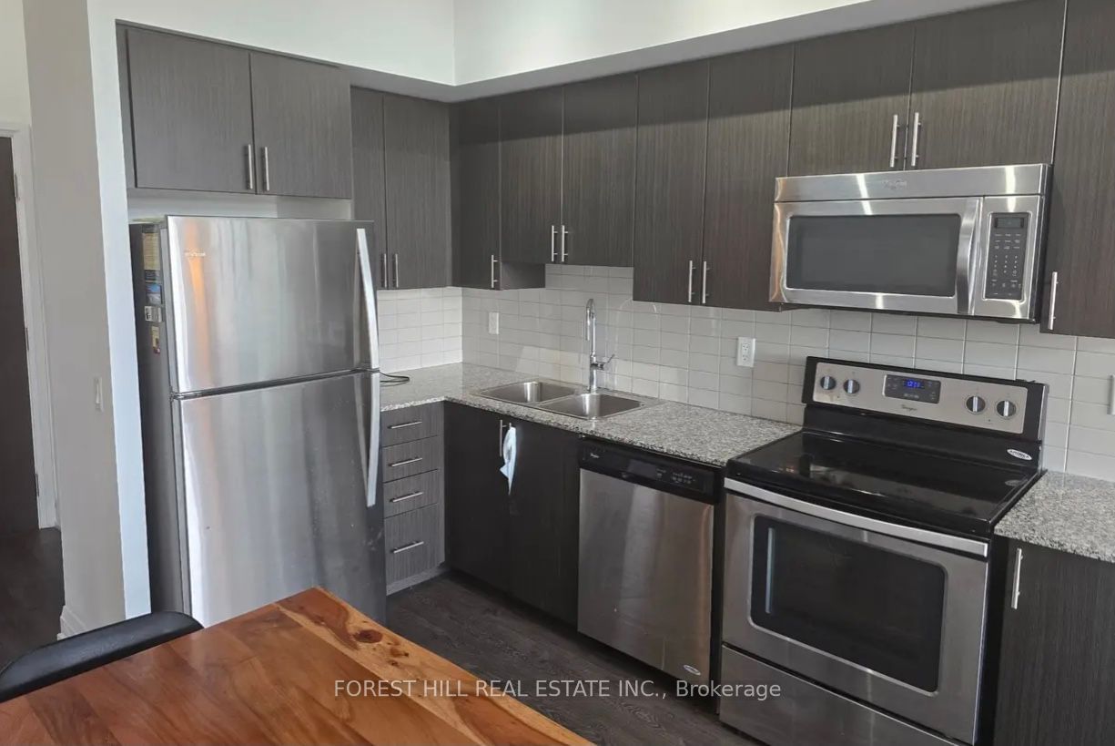 7900 Bathurst St, unit 614 for rent