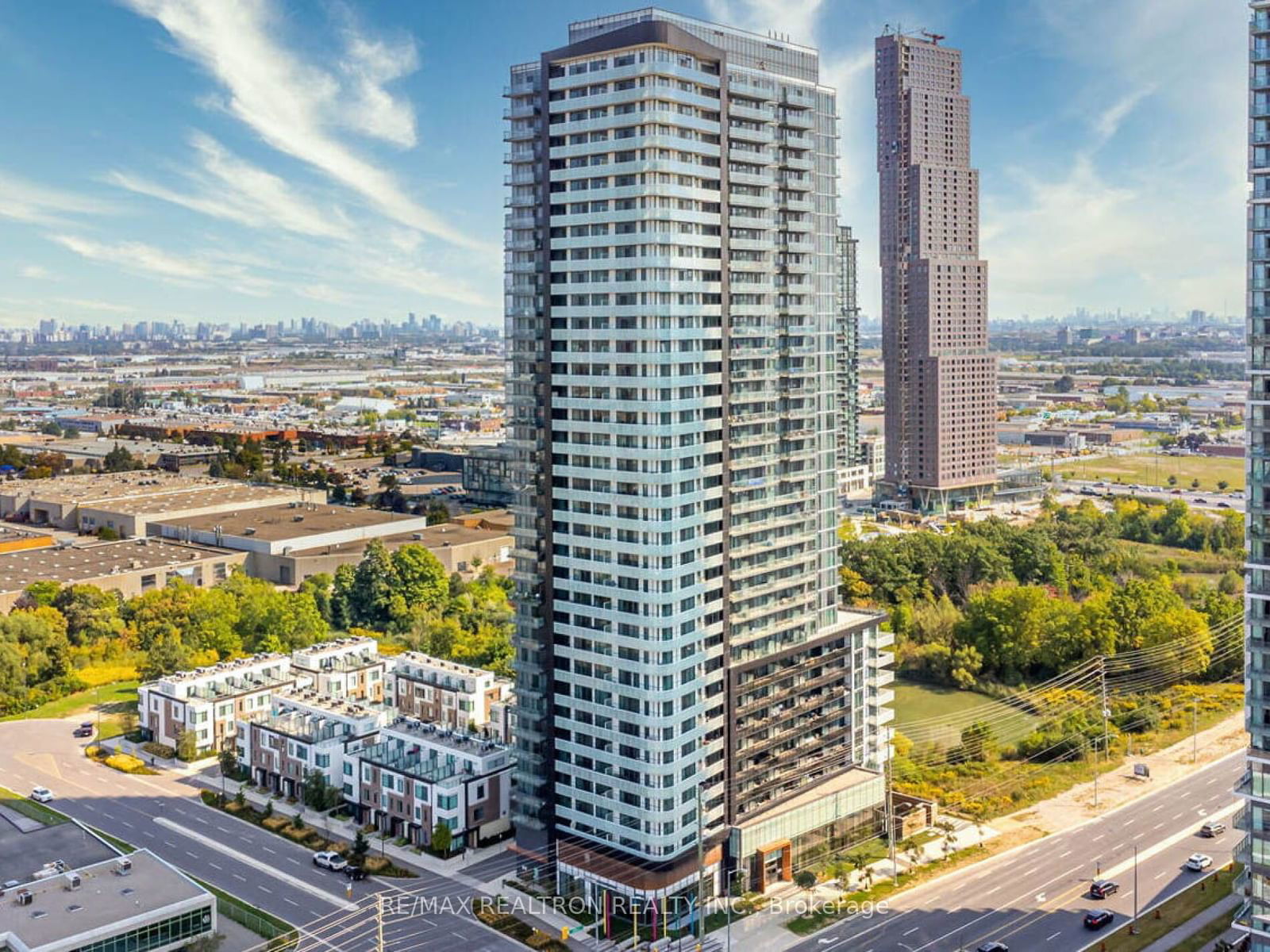 7895 Jane St, unit 2917 for sale