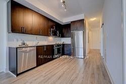 9608 Yonge St, unit 301A for rent