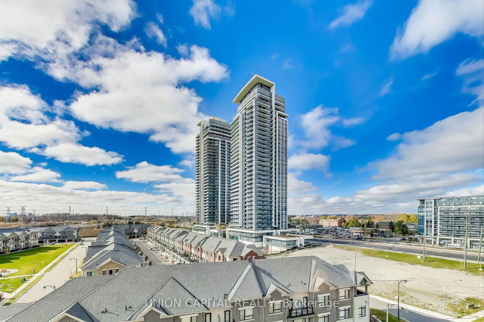 Galleria Condos, Markham, Toronto