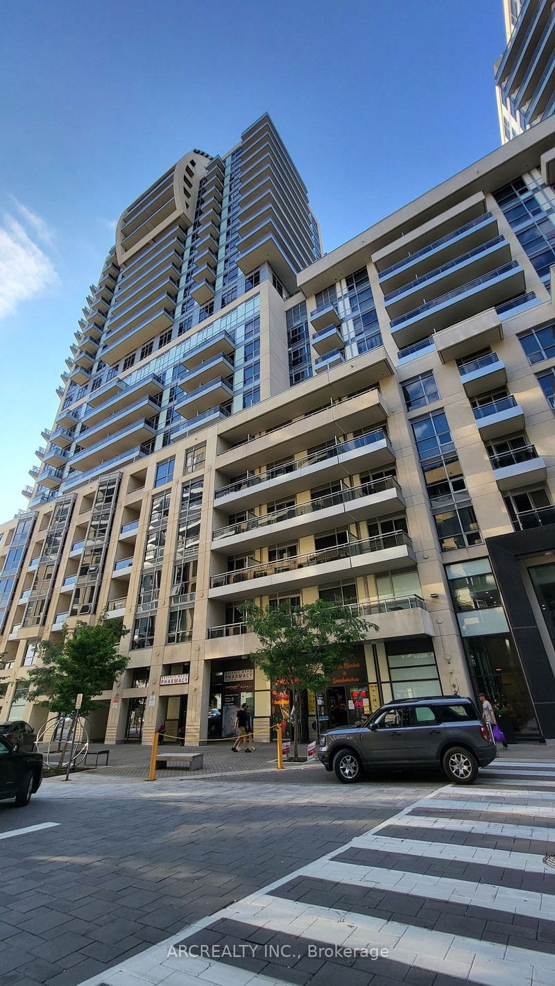 9201 Yonge St, unit 2104 for sale