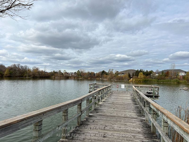 Swan Lake Village II Condos, Markham, Toronto