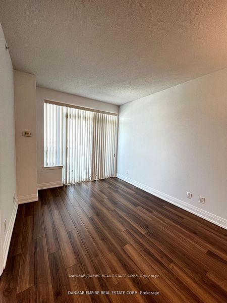 7165 Yonge St, unit 2203 for rent