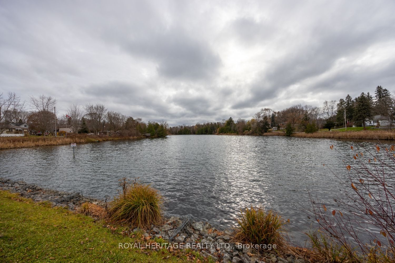 Aberdeen Place, Uxbridge, Toronto