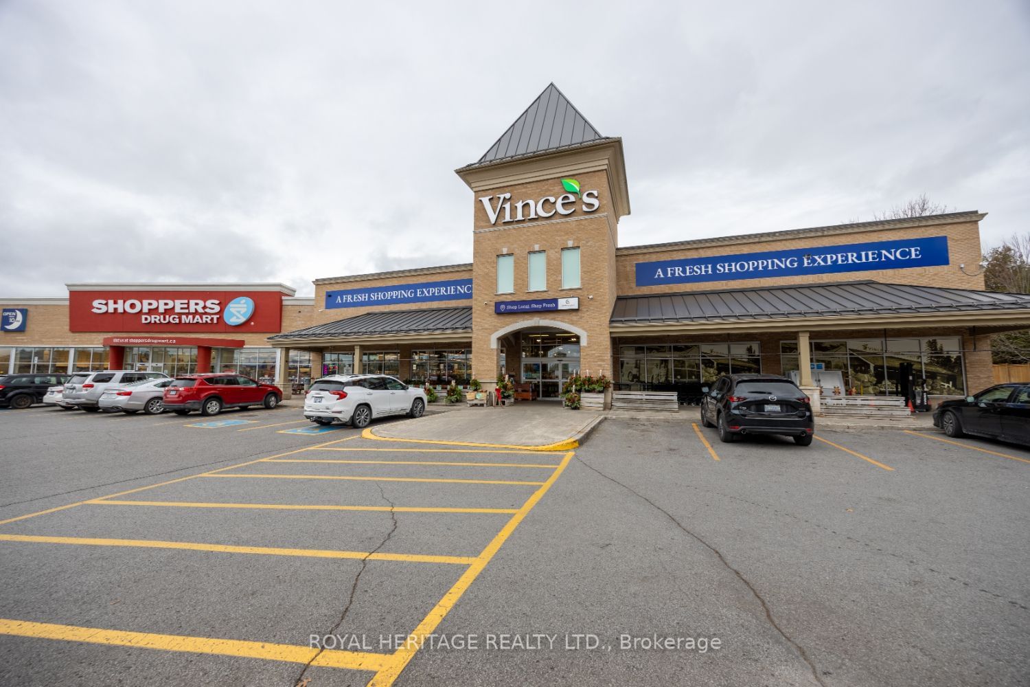 Aberdeen Place, Uxbridge, Toronto