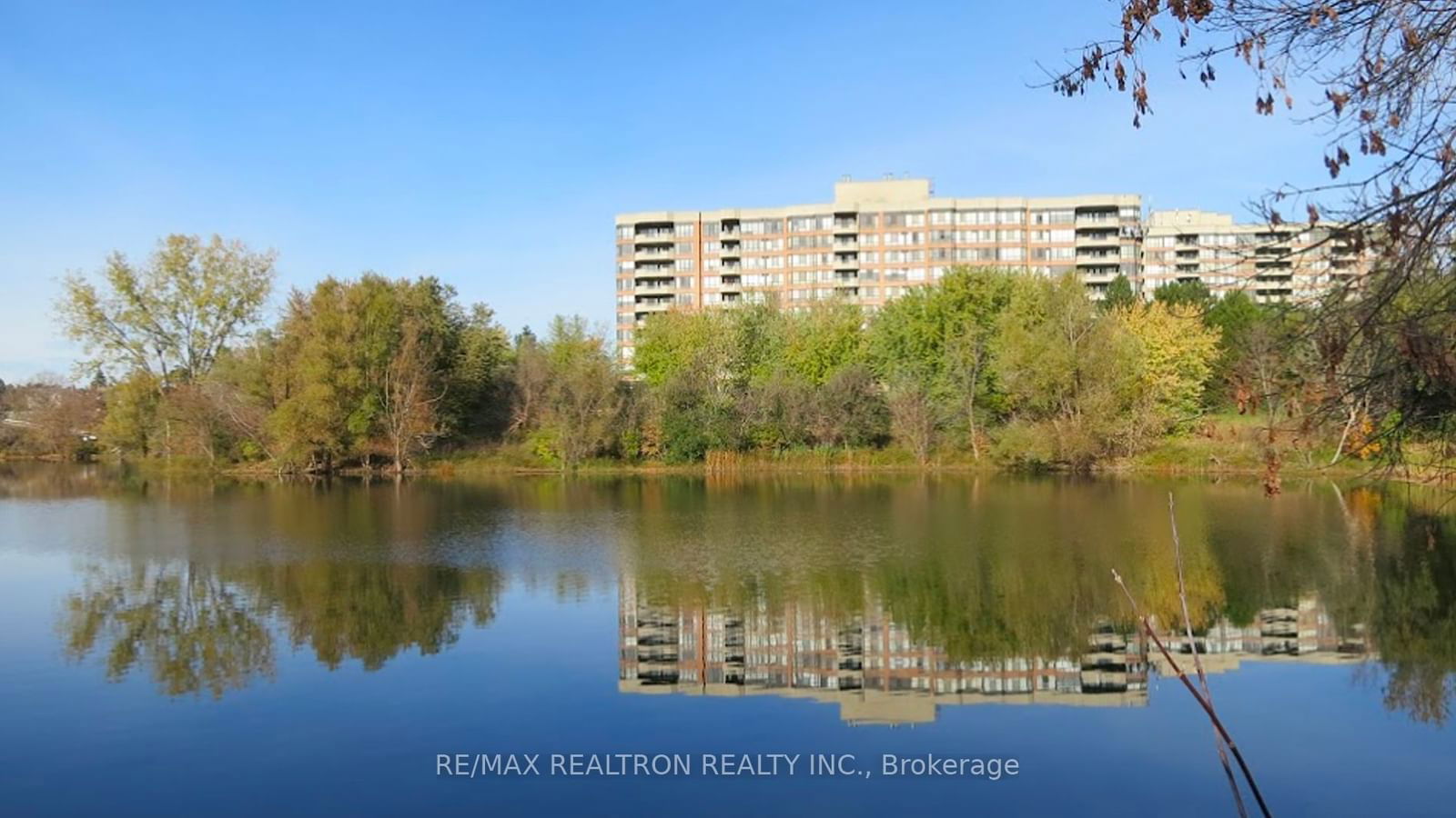 610 Bullock Dr, unit 1015 for sale