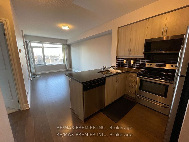 8110 Birchmount Rd, unit 506 for rent