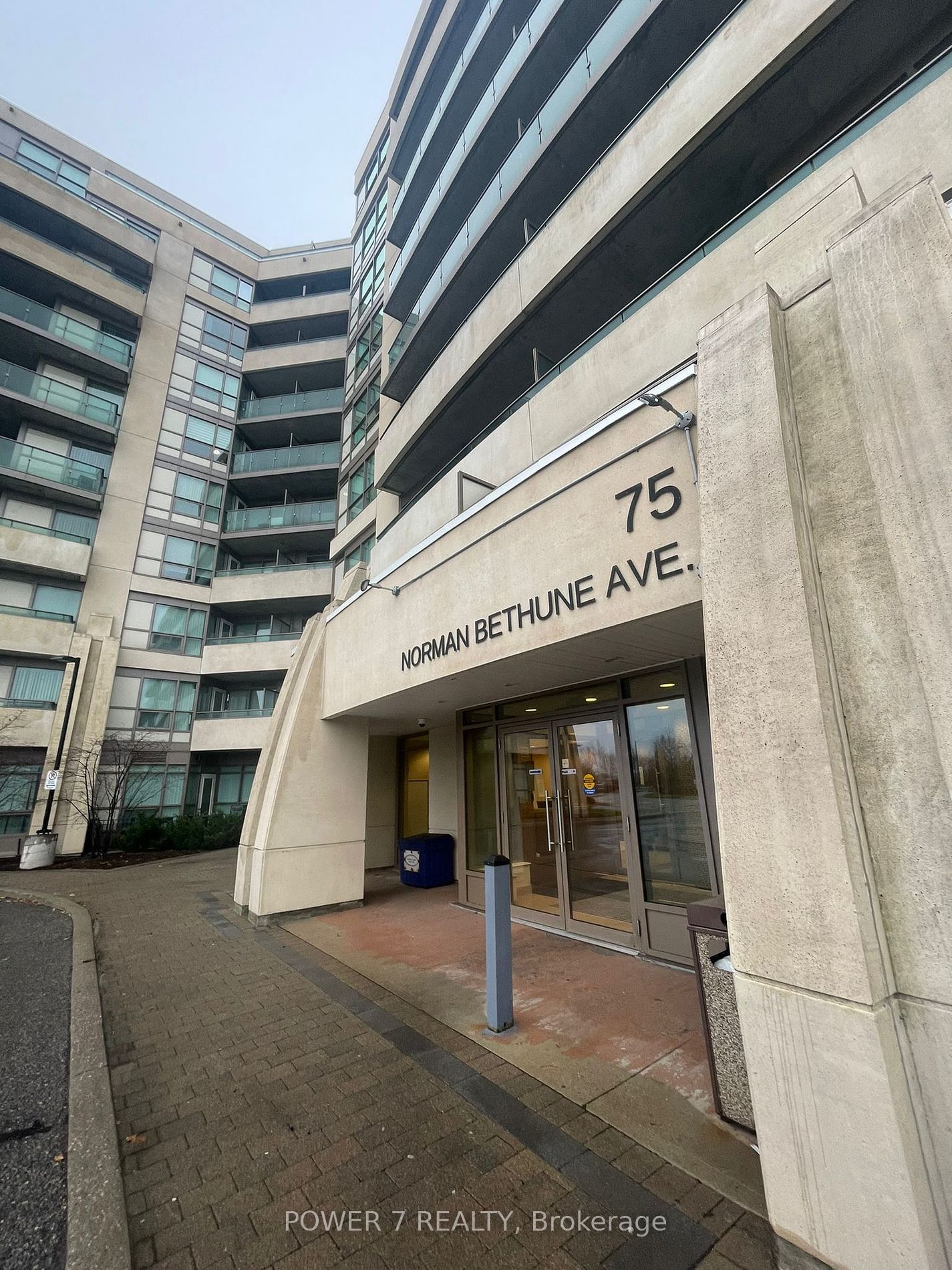 75 Norman Bethune Ave, unit 311 for rent