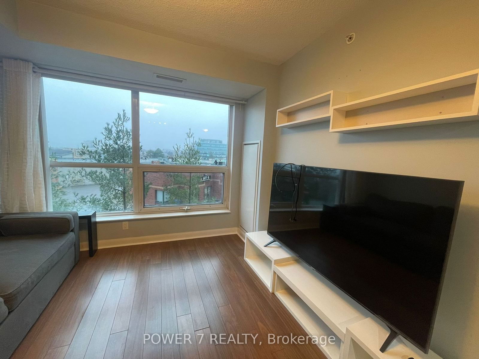 75 Norman Bethune Ave, unit 311 for rent