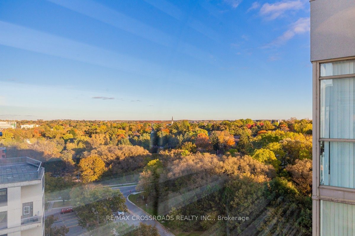 King Crest Condos, Newmarket, Toronto