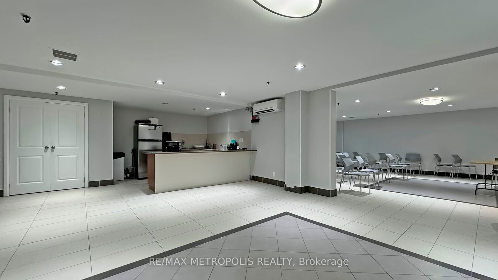 16B Elgin St, unit 357 for sale