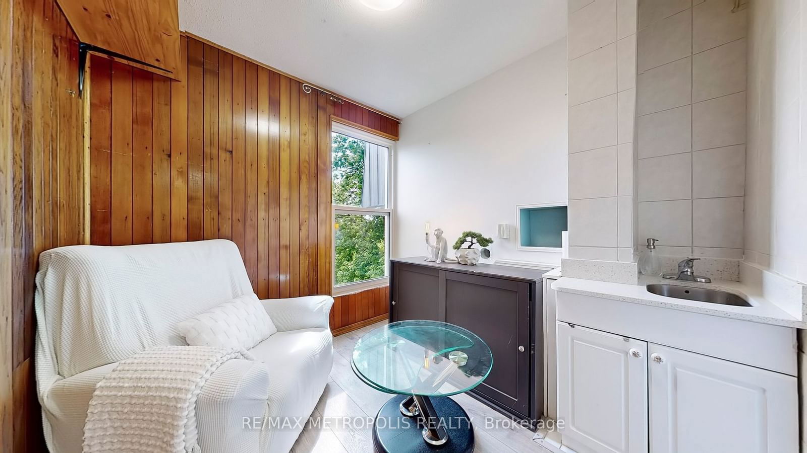 16B Elgin St, unit 357 for sale