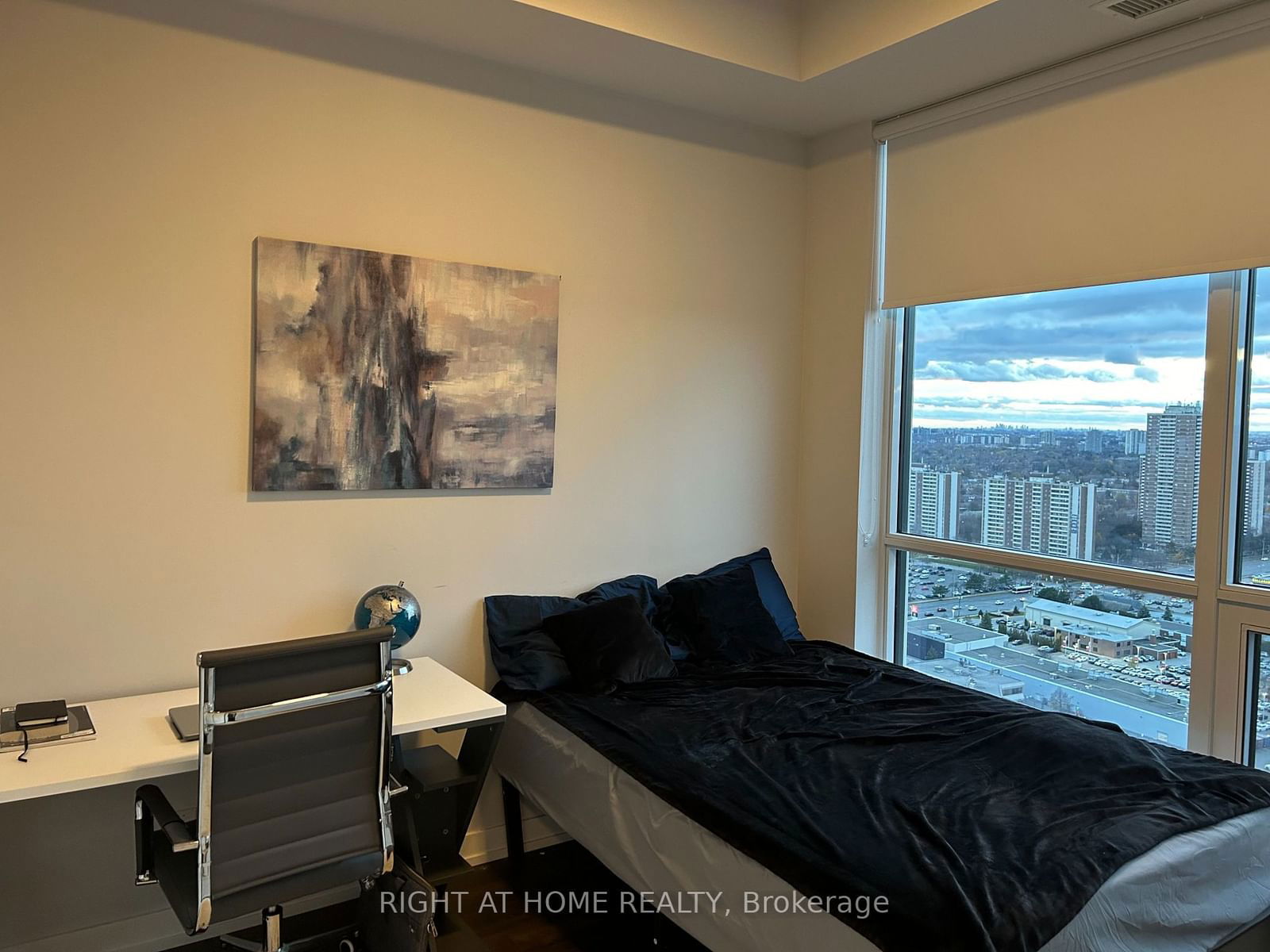 1 Grandview Ave, unit 2907 for sale