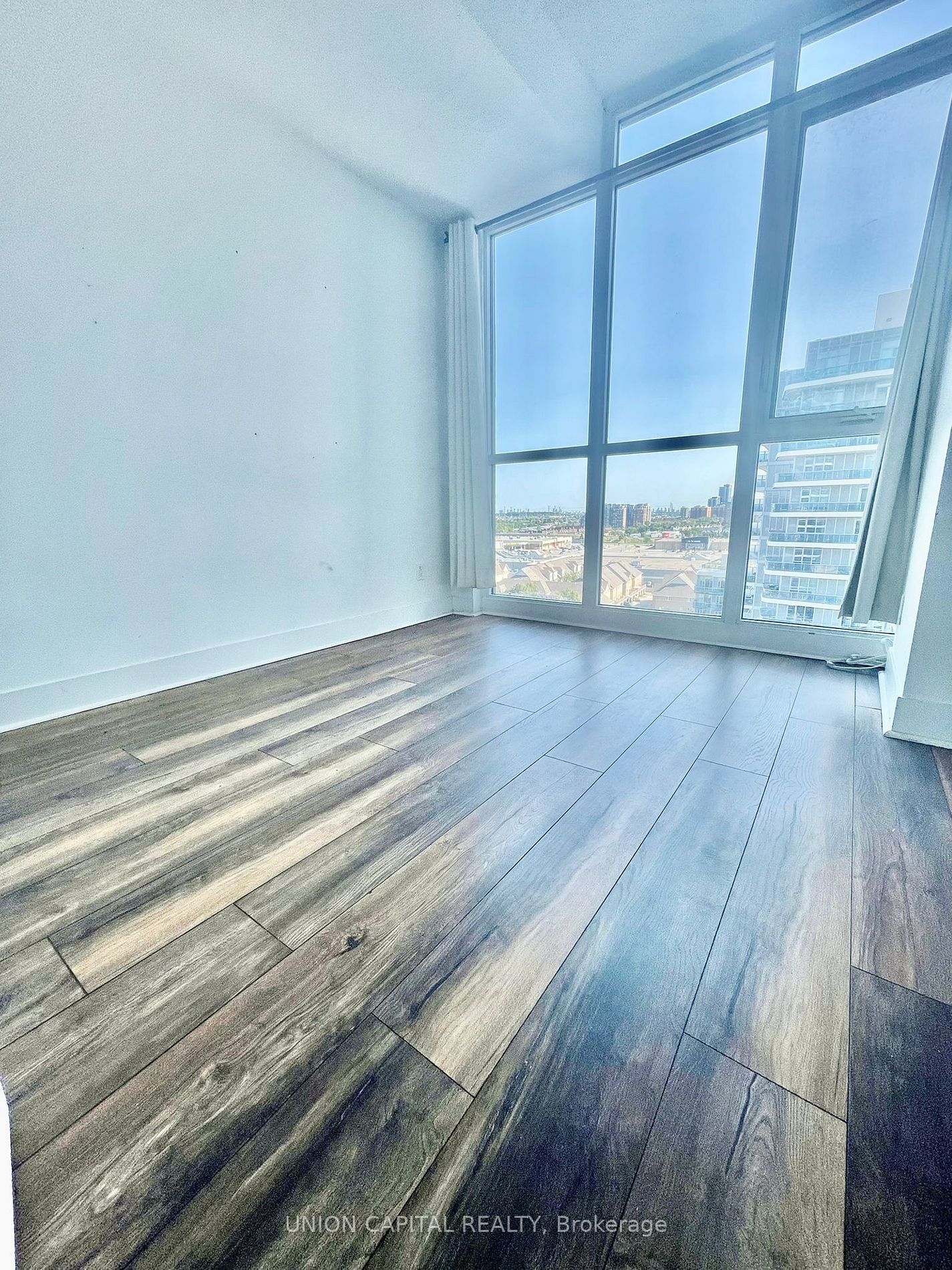 9471 YONGE St, unit 1201 for rent