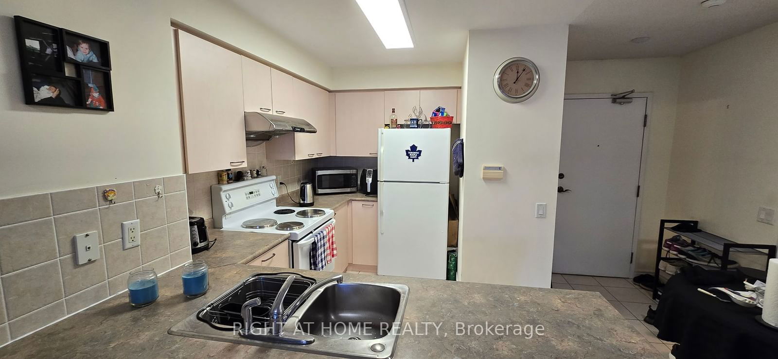 51 Times Ave, unit 212 for rent