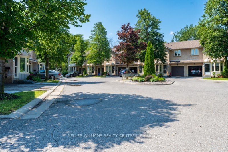 Anderson Place Townhomes, Aurora, Toronto