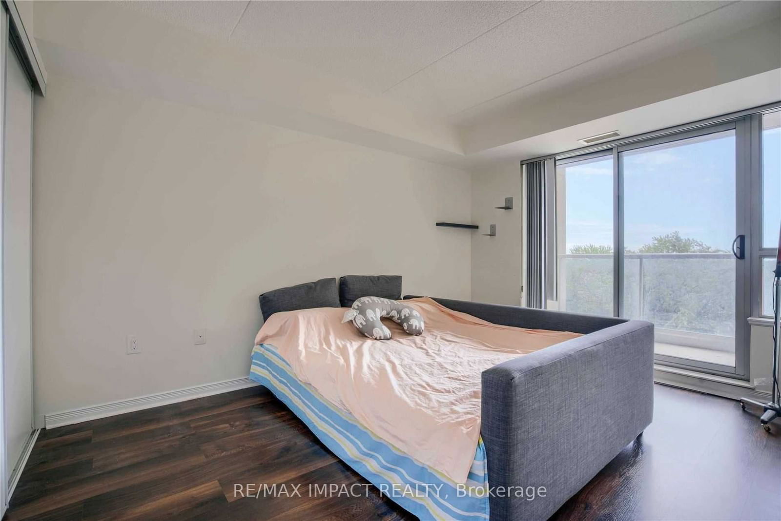 4600 Steeles Ave E, unit 615 for rent