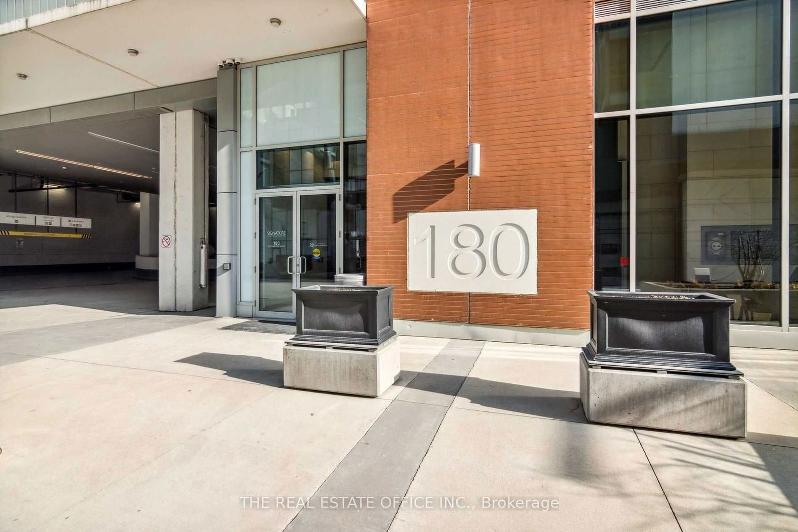 180 Enterprise Blvd, unit 902K for rent