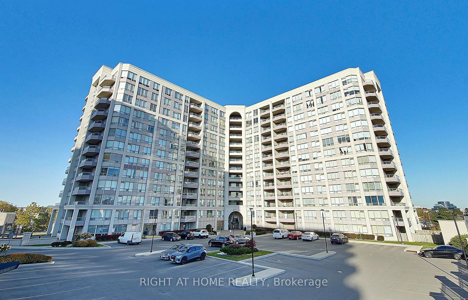 Grand Parkway II Condos, Richmond Hill, Toronto