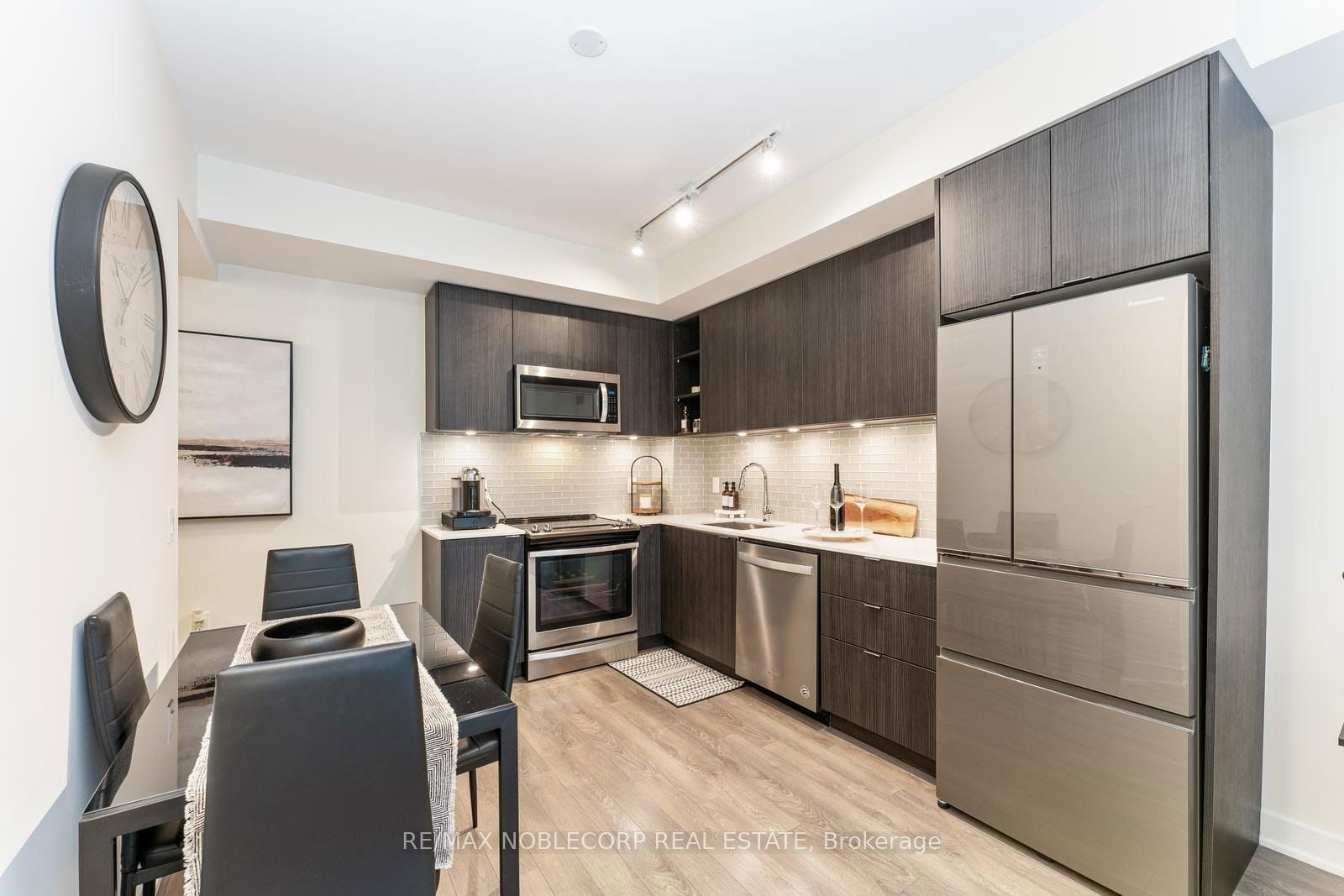 100 Eagle Rock Way, unit 313 for sale