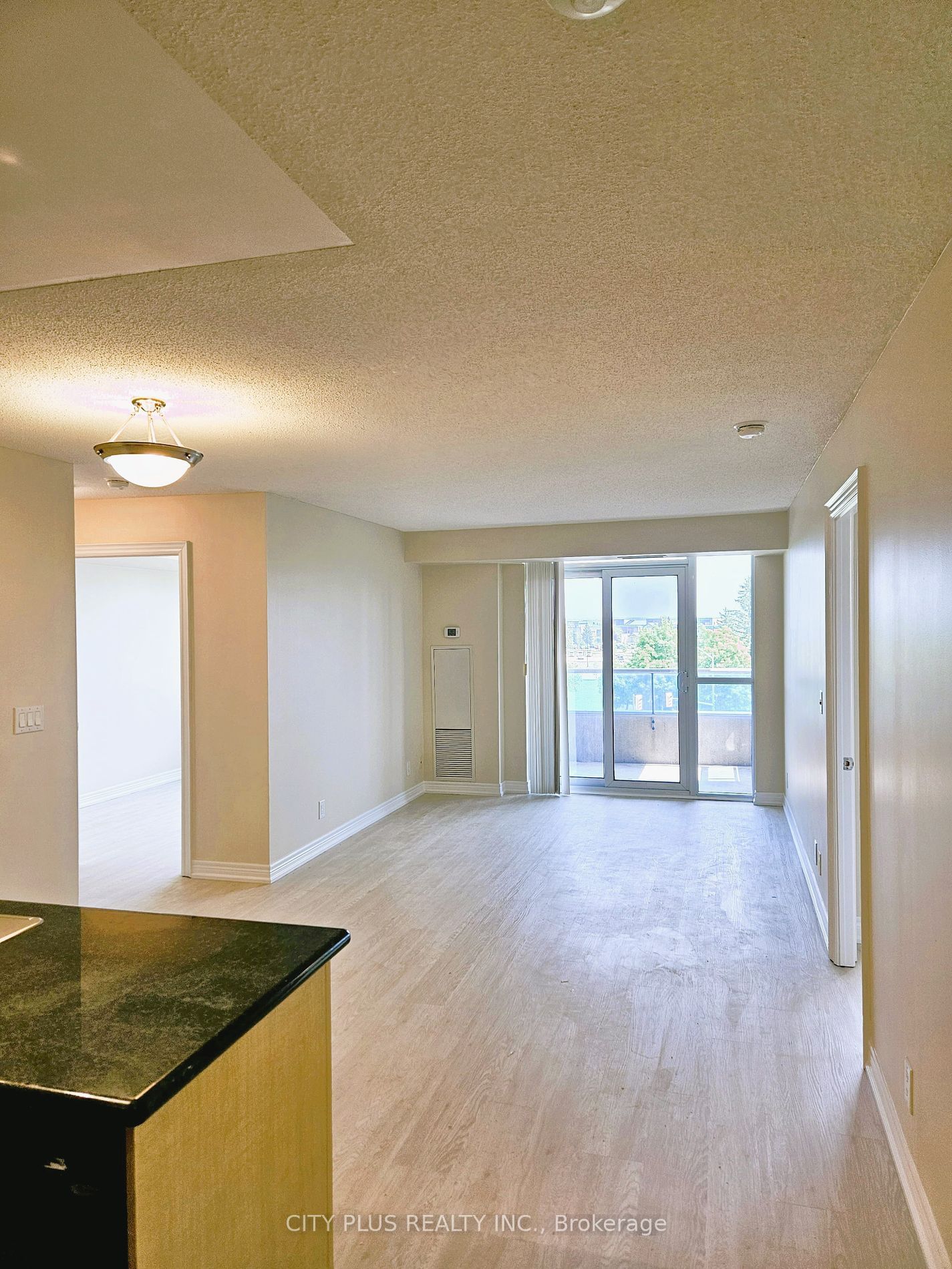 33 Cox Blvd, unit 618 for rent