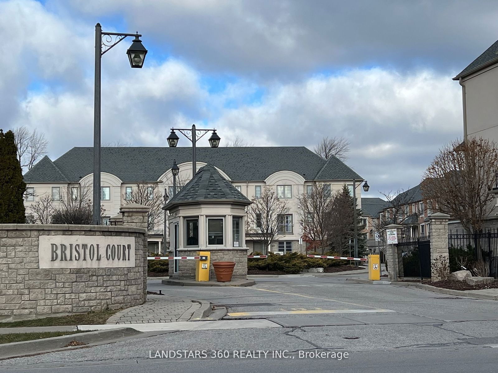 Bristol Court Townhomes, Richmond Hill, Toronto