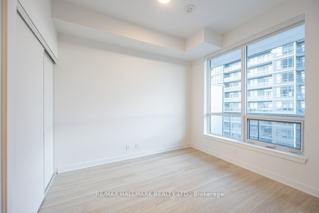 50 Upper Mall Way, unit B1104 for rent