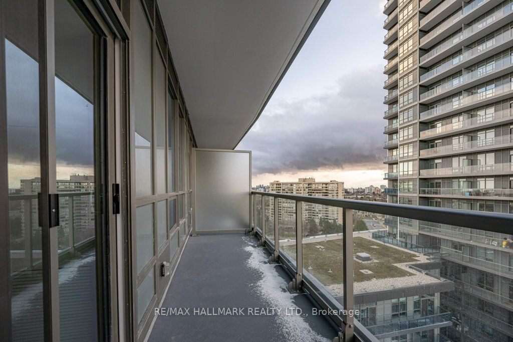 50 Upper Mall Way, unit B1104 for rent