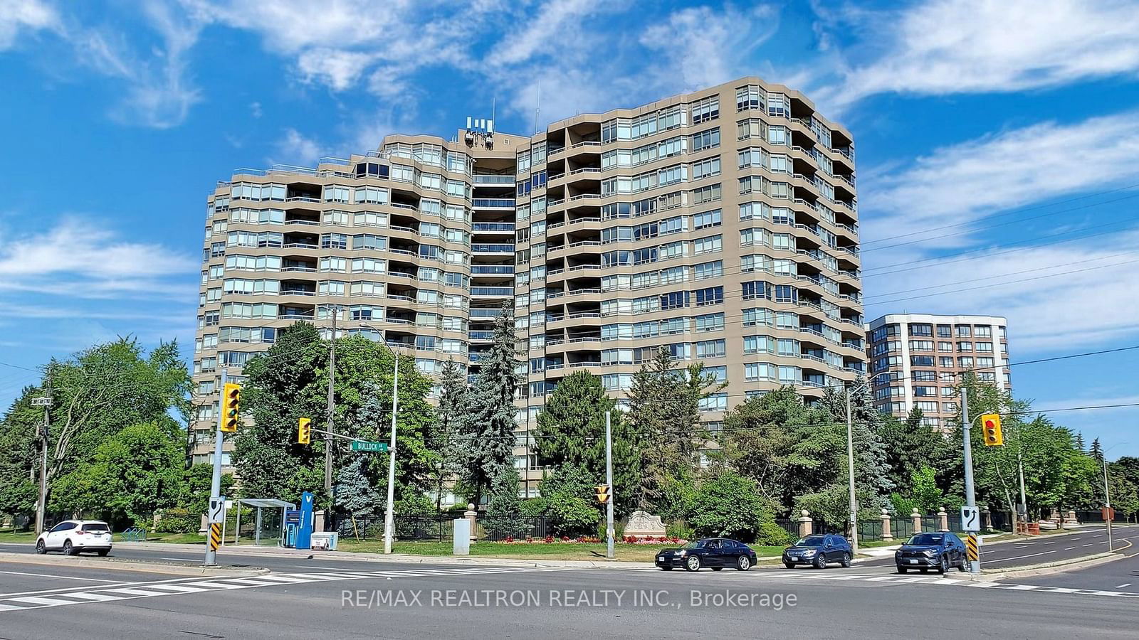 610 Bullock Dr, unit 1015 for sale