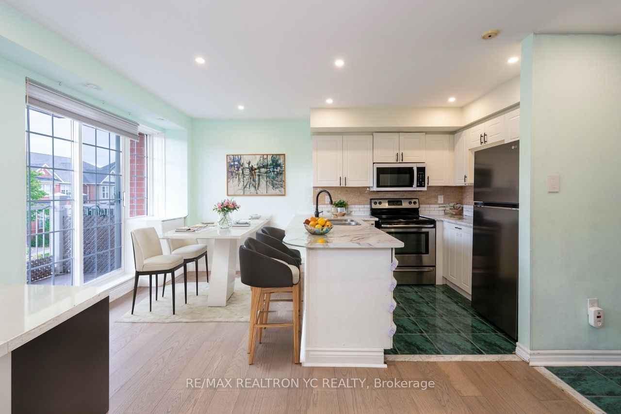 98 Cornell Park Ave, unit B202 for rent