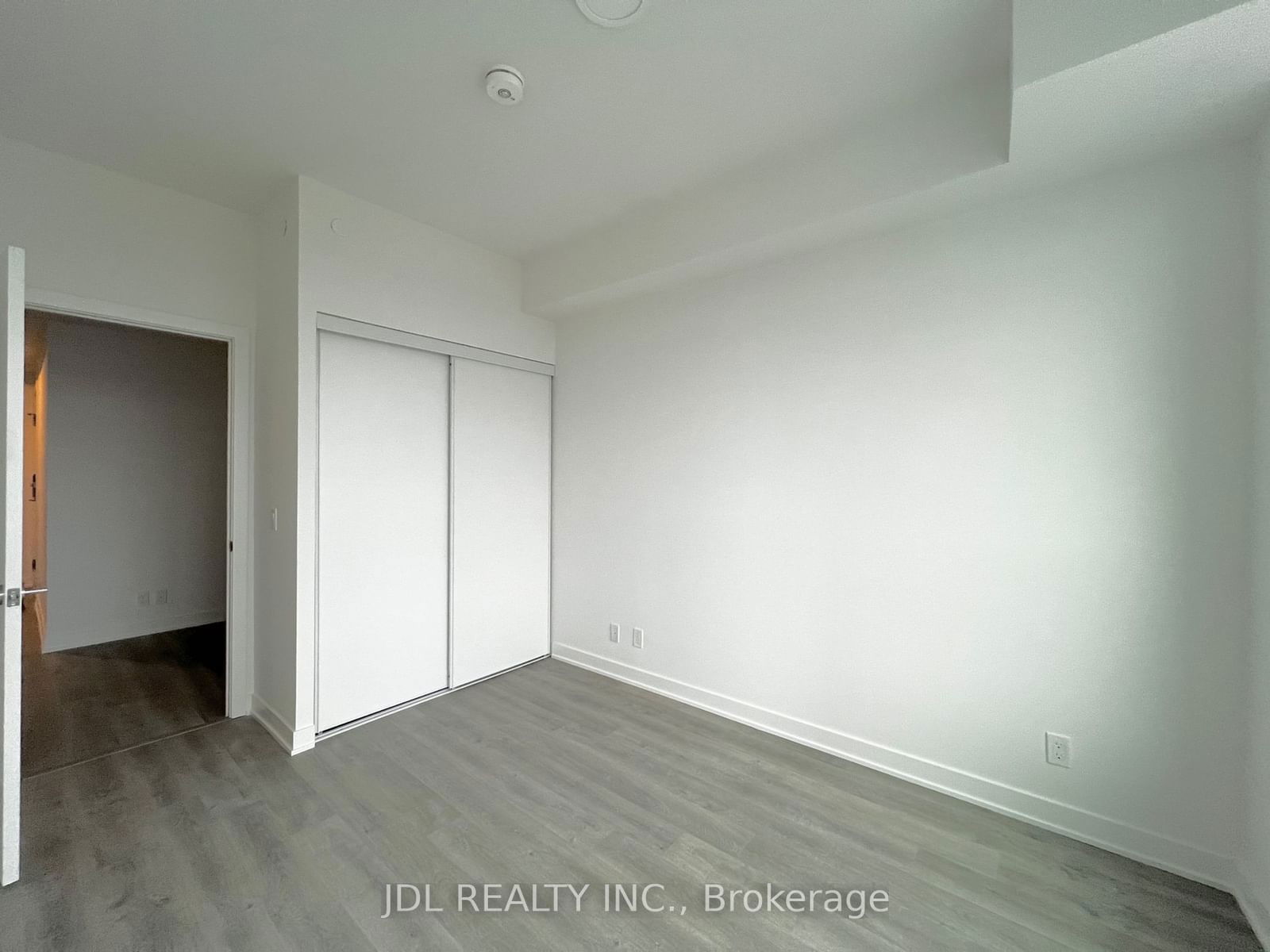 50 Upper Mall Way, unit B-2912 for rent