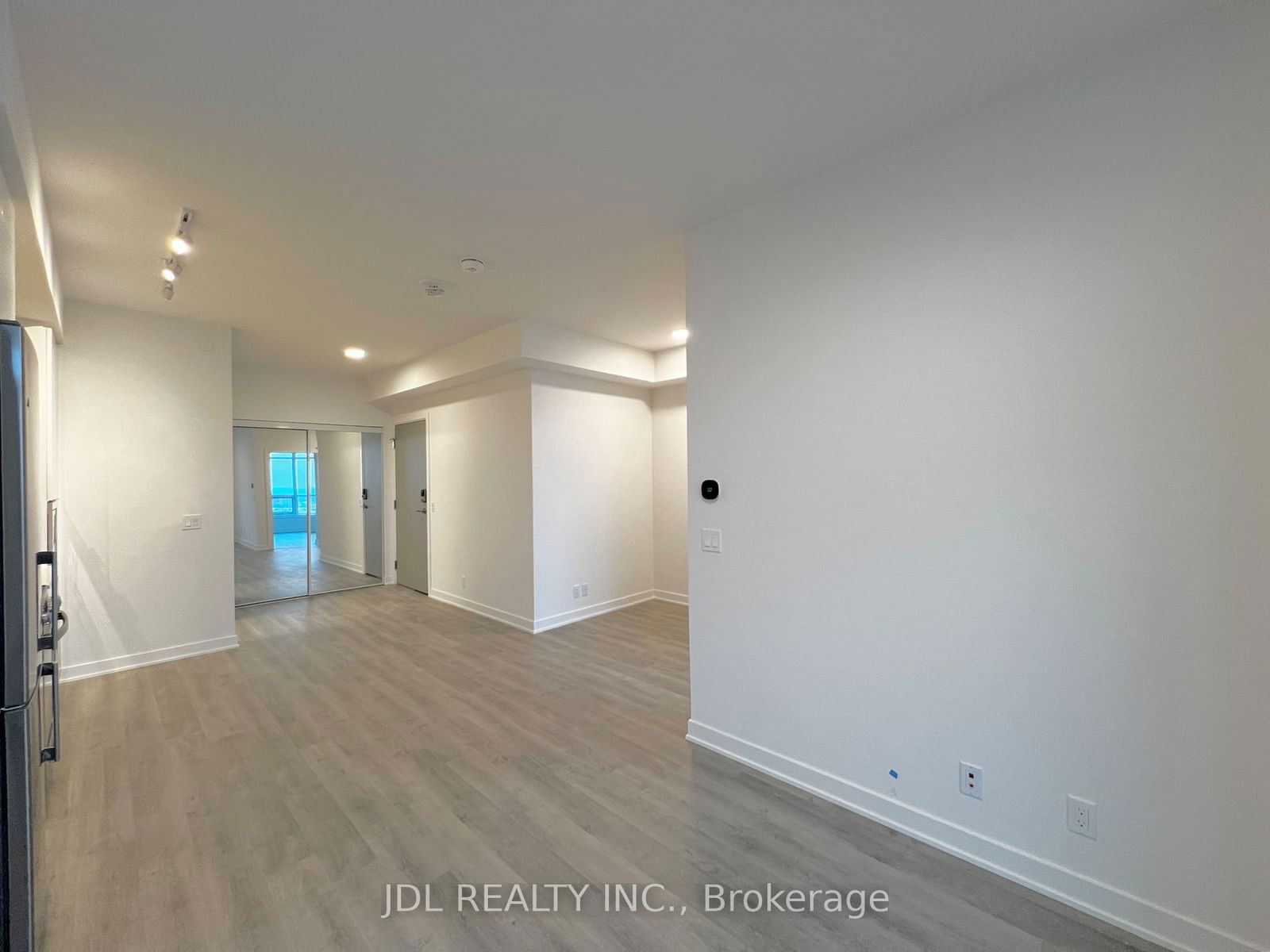 50 Upper Mall Way, unit B-2912 for rent