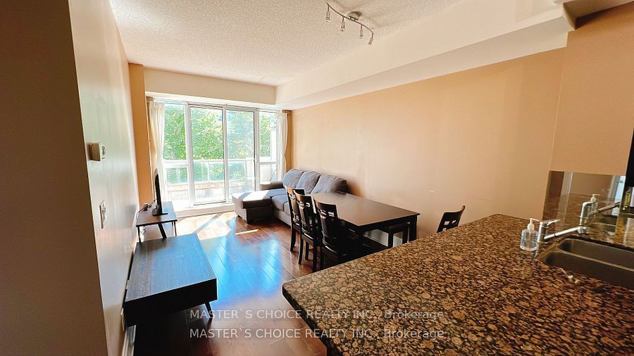 21 Upper Duke Cres, unit 310 for rent