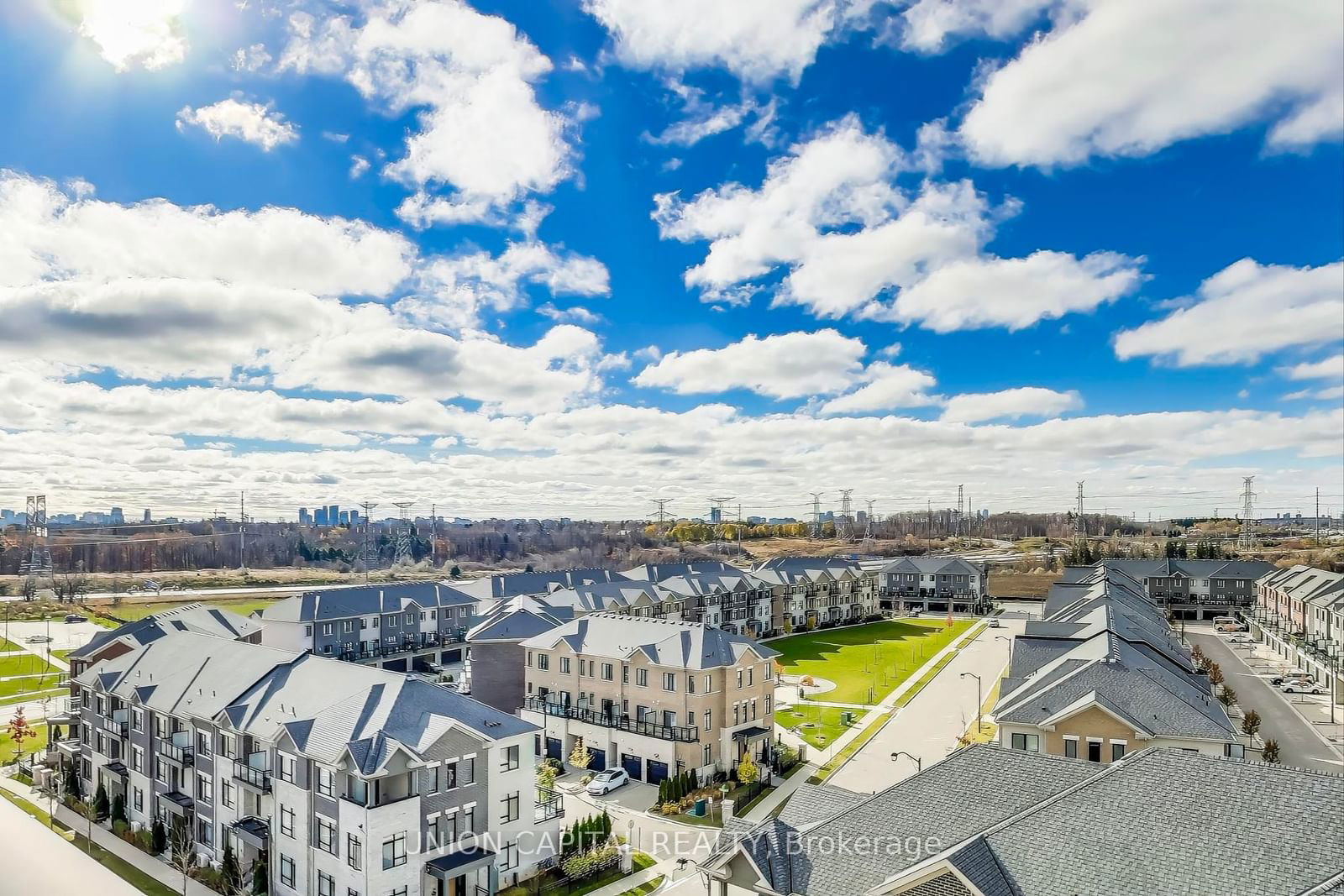 Galleria Condos, Markham, Toronto