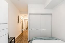 9600 yonge St N, unit 611 for rent