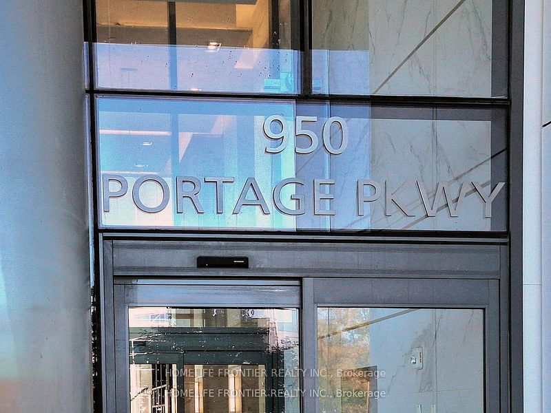 950 Portage Pkwy, unit 1001 for sale