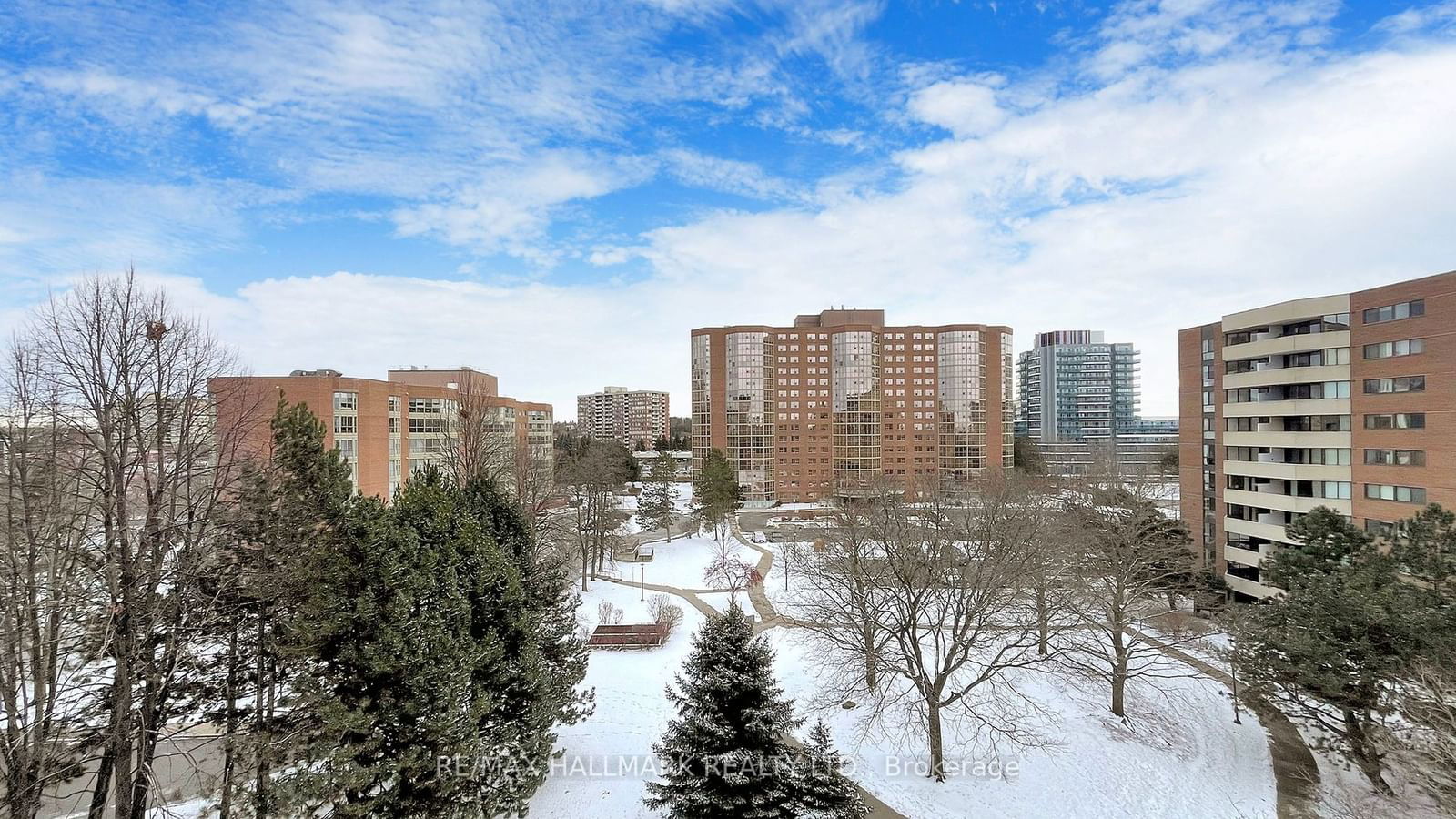 Baif Garden Court Condos, Richmond Hill, Toronto