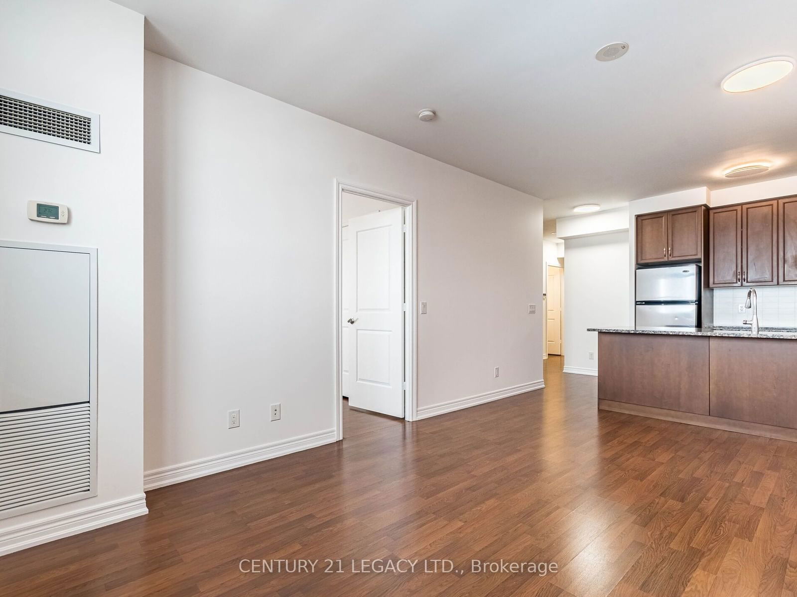 9245 Jane St, unit 1503 for sale