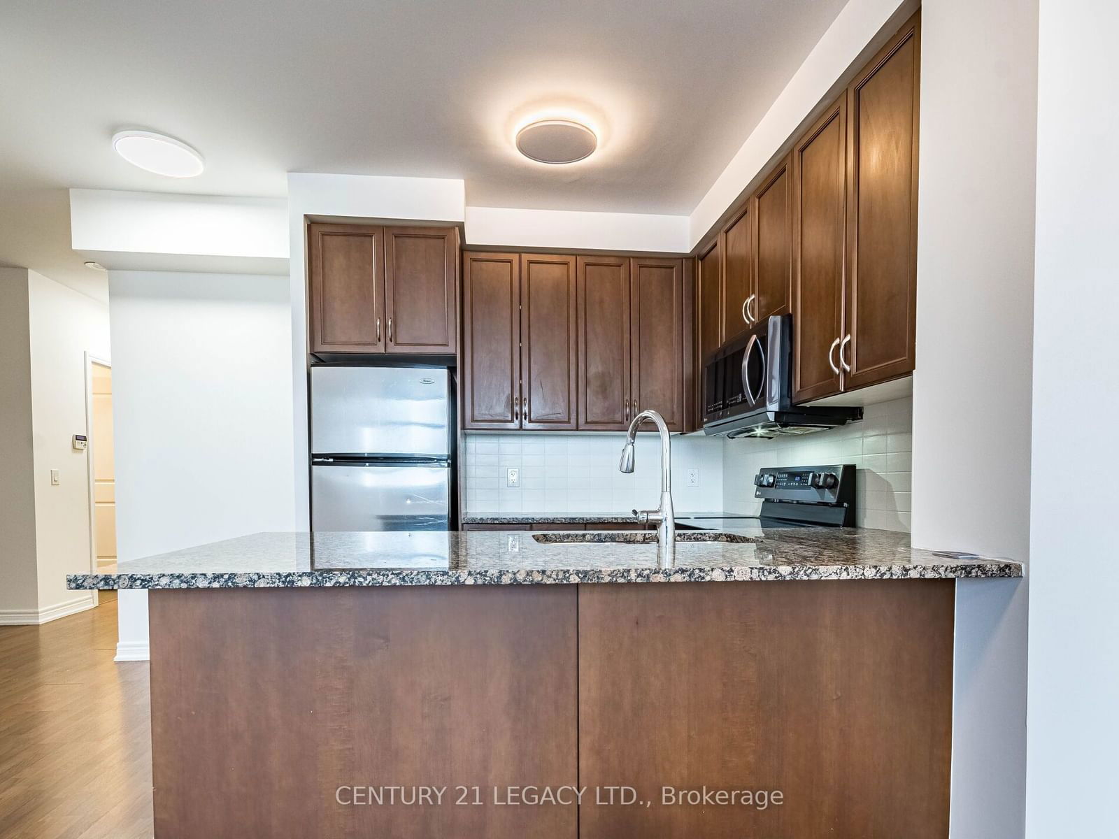 9245 Jane St, unit 1503 for sale