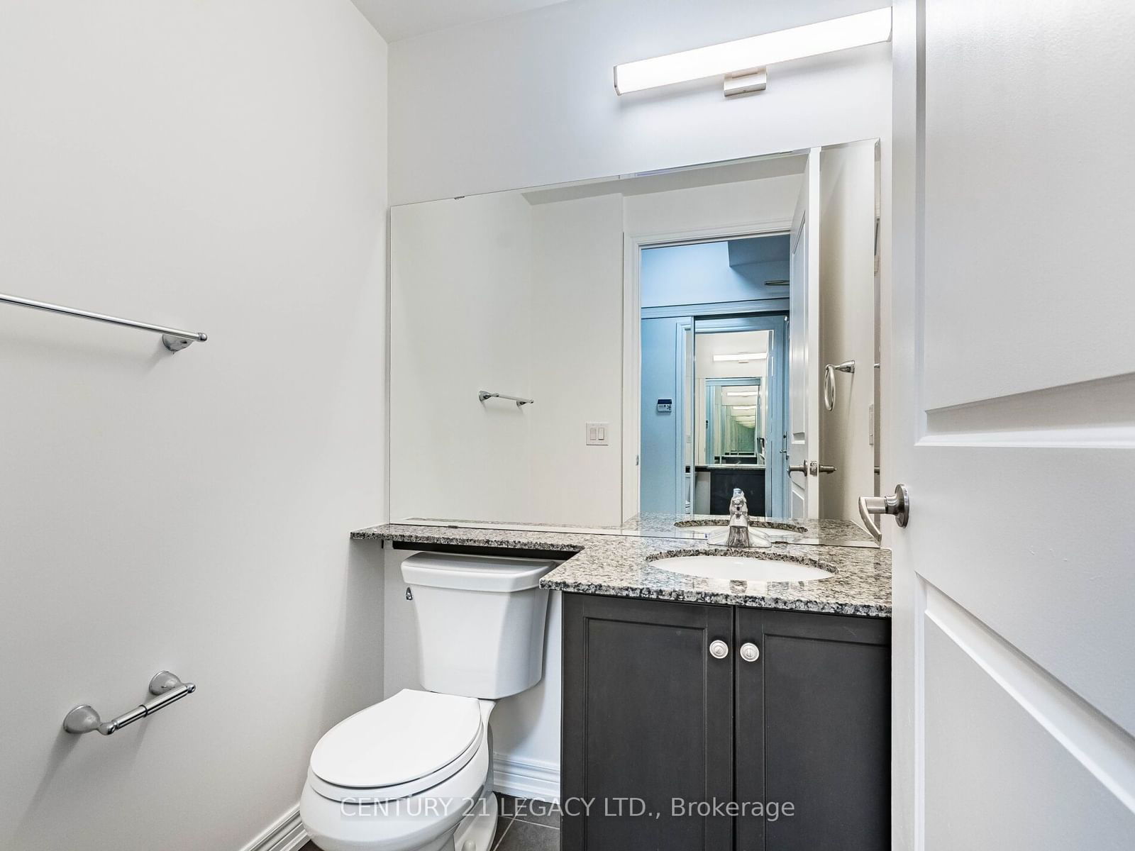 9245 Jane St, unit 1503 for sale