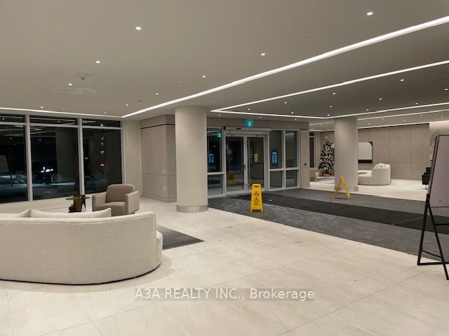 50 Upper Mall Way, unit 2401 for rent