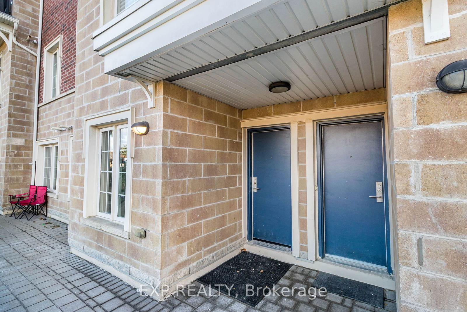 26 Bruce St, unit E02 for rent