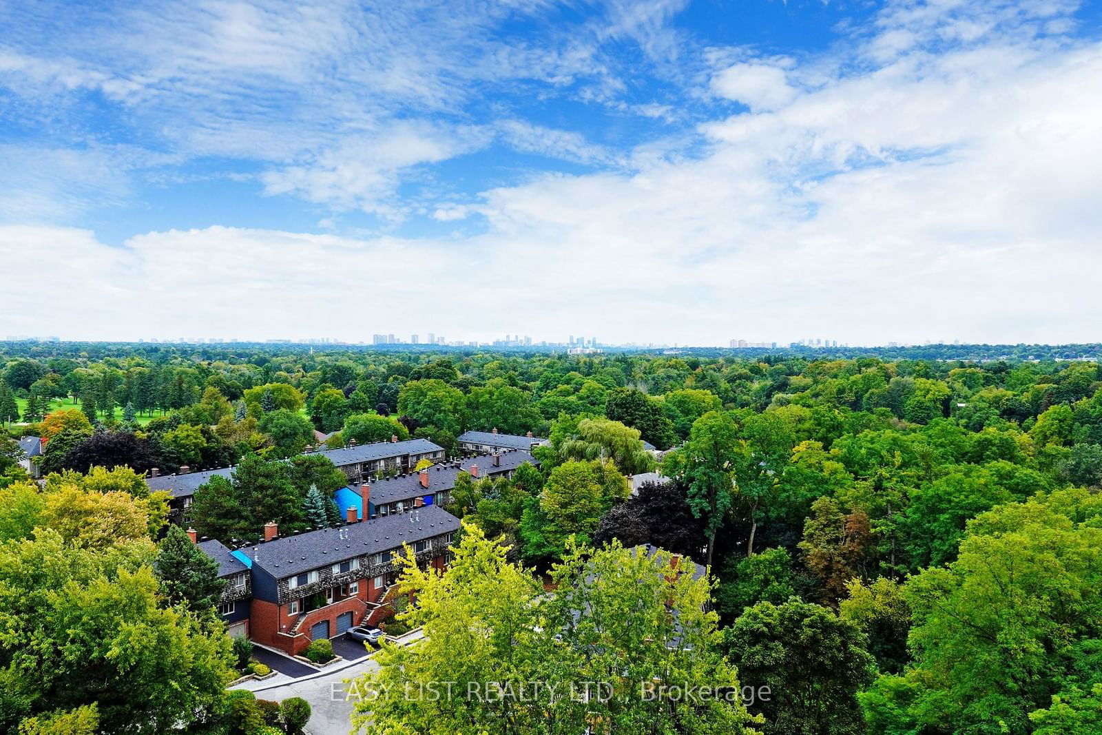 Thornhill Orchards Condos, Markham, Toronto