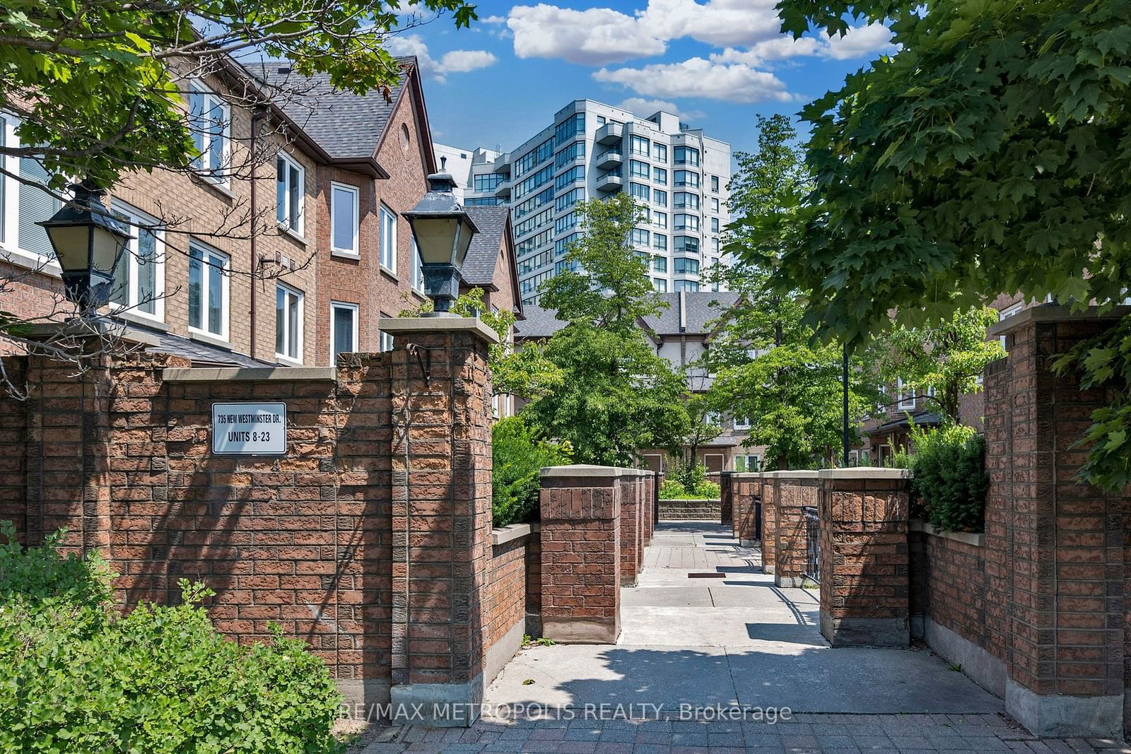 735 New Westminster Dr Townhomes, Vaughan, Toronto